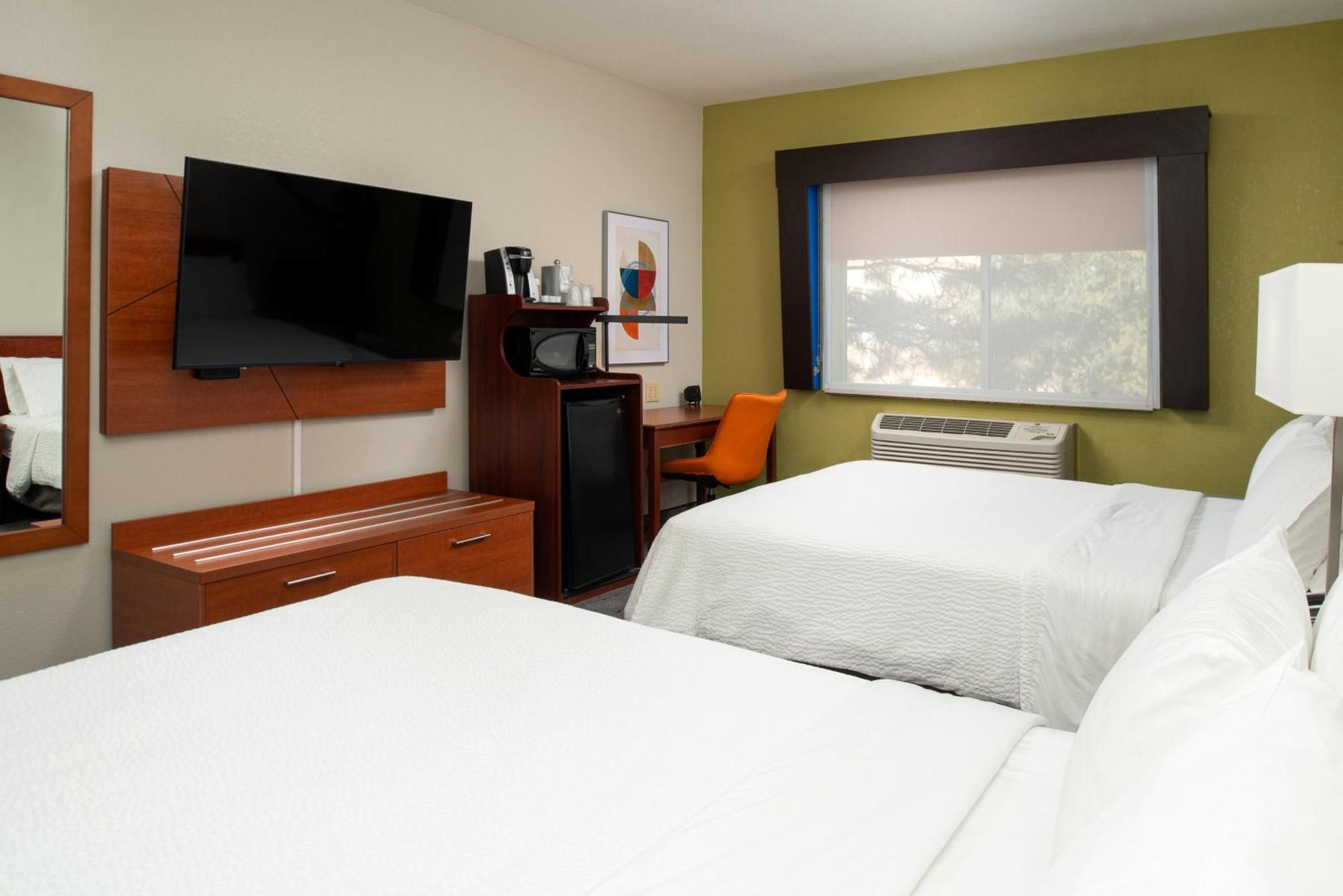 Holiday Inn Express Hotel & Suites Farmington By Ihg Kültér fotó