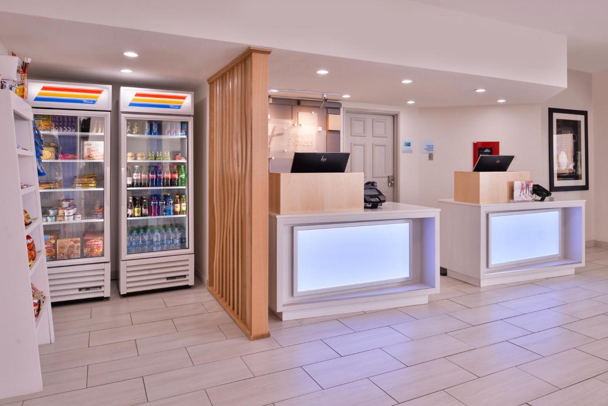 Holiday Inn Express Hotel & Suites Farmington By Ihg Kültér fotó