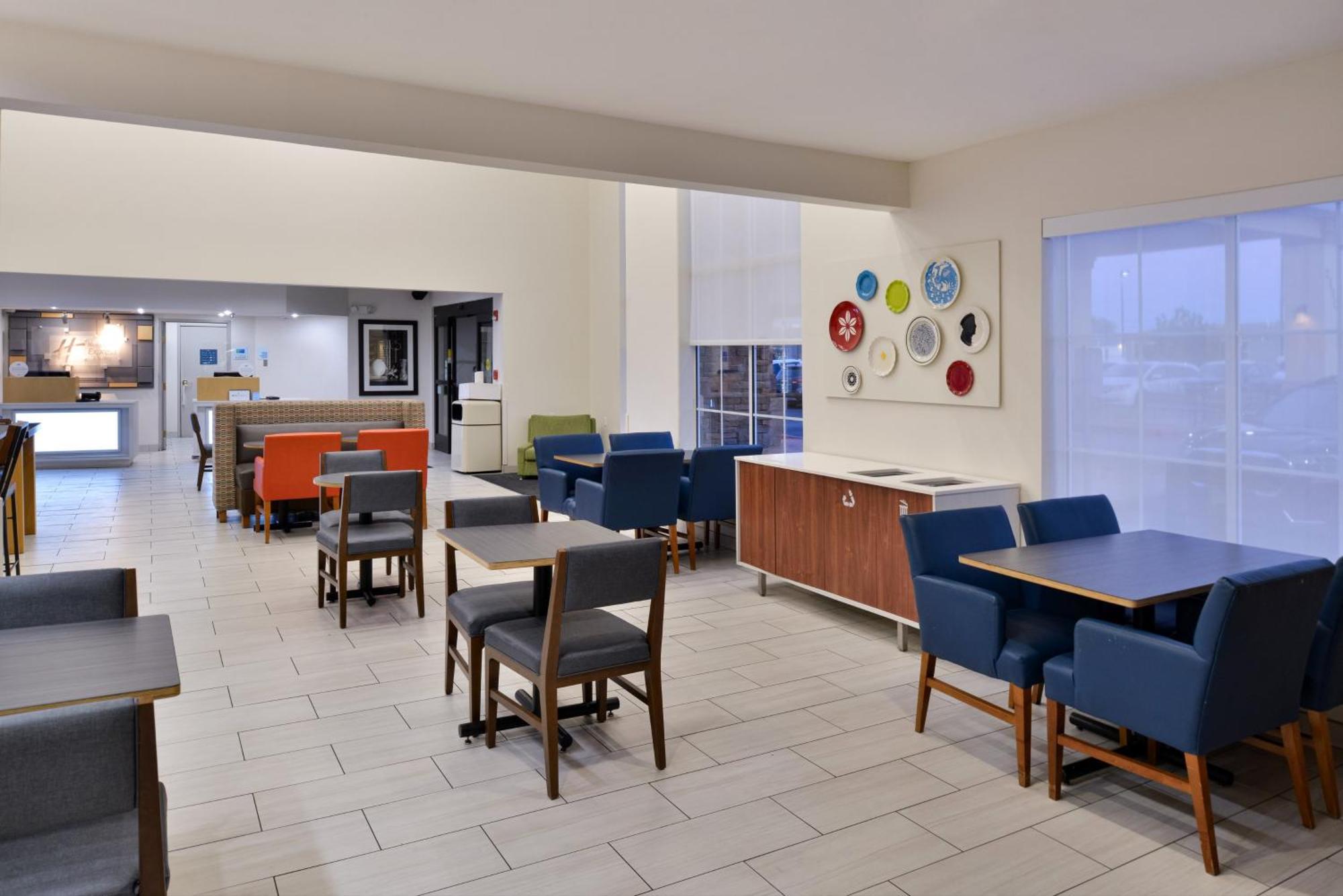 Holiday Inn Express Hotel & Suites Farmington By Ihg Kültér fotó