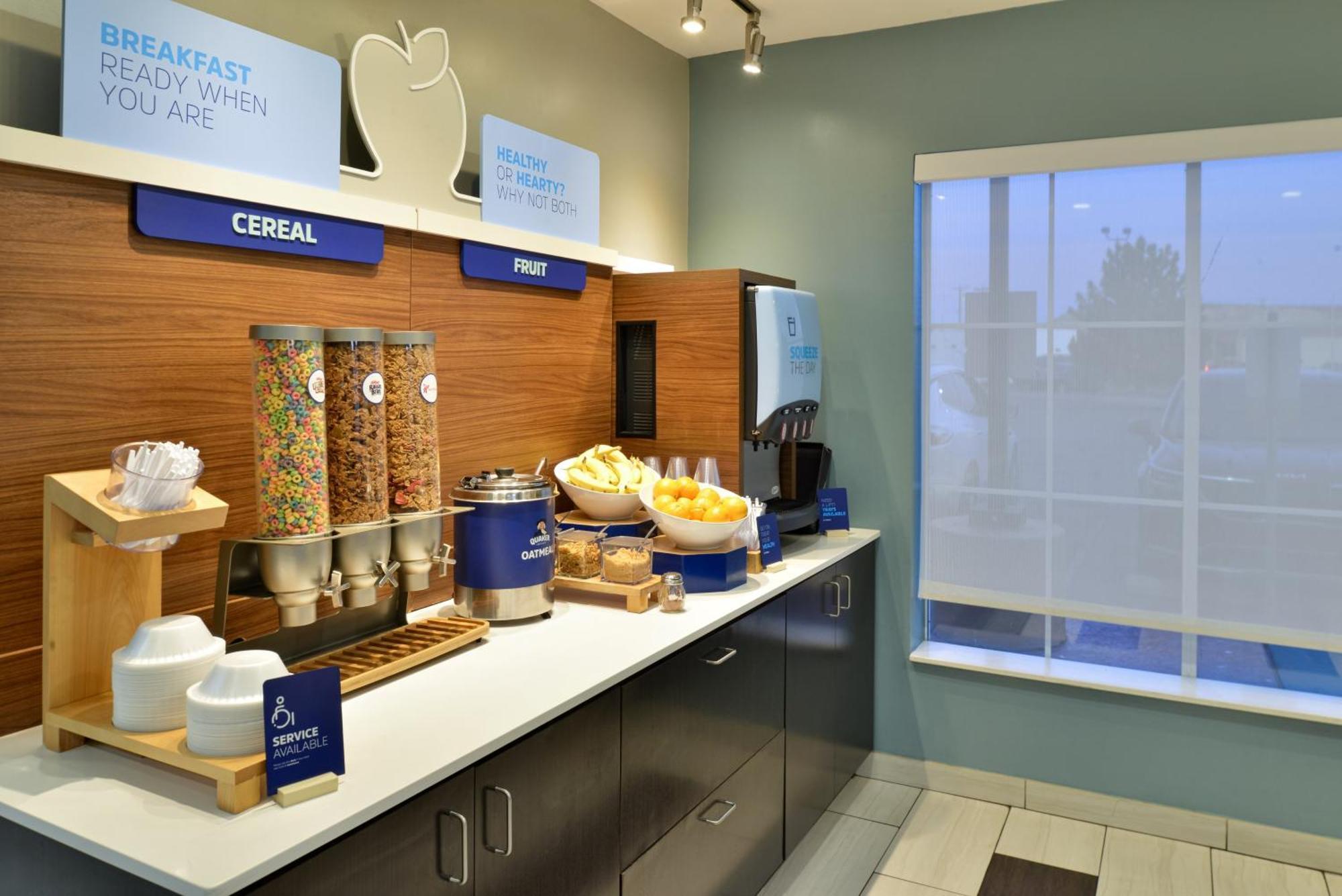 Holiday Inn Express Hotel & Suites Farmington By Ihg Kültér fotó