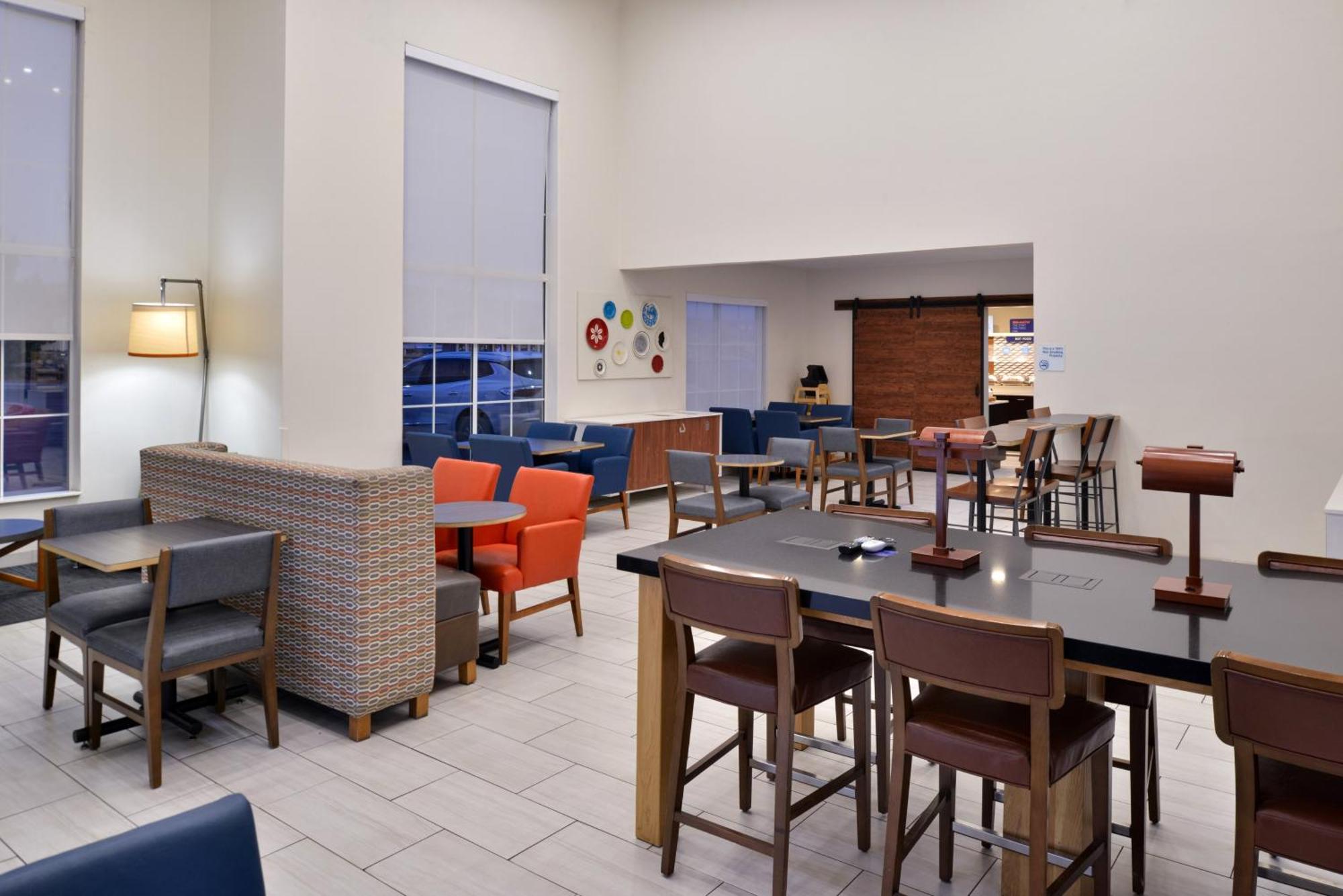 Holiday Inn Express Hotel & Suites Farmington By Ihg Kültér fotó